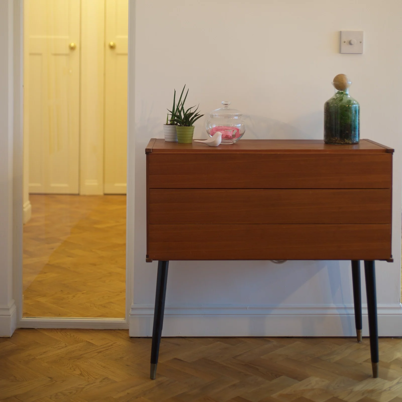 Entrance hall joinery